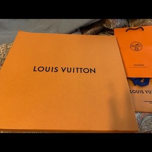 100% Authentic Louis Vuitton purse box & dust bag